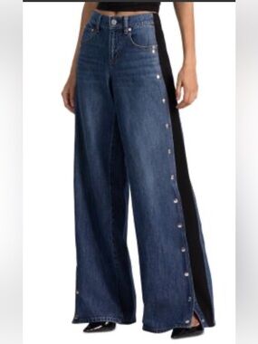 Alice + Olivia Amazing Low Rise Wide Leg Snap Trim Jeans in Cambria Vintage